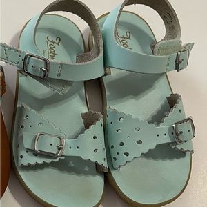 Footmates sandals
